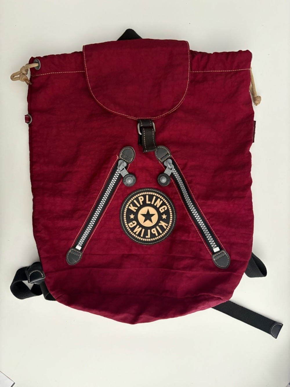 VINTAGE KIPLING FUNDAMENTAL BACKPACK/RUCKSACK BAG RED NYLON DRAWSTRING